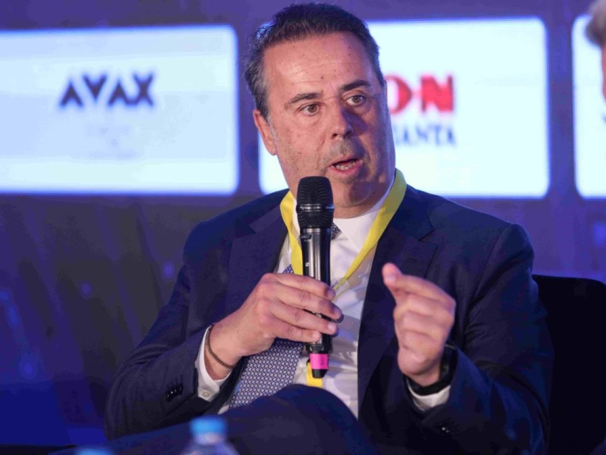 &Sigma;&tau;&alpha;ύ&rho;&omicron;&sigmaf; &Pi;&alpha;&pi;&alpha;&sigma;&tau;&alpha;ύ&rho;&omicron;&upsilon;: &laquo;&Omicron;&iota; &Eta;&Pi;&Alpha; &alpha;&nu;&alpha;&gamma;&nu;&omega;&rho;ί&zeta;&omicron;&upsilon;&nu; &tau;&eta;&nu; &epsilon;&nu;&epsilon;&rho;&gamma;&epsilon;&iota;&alpha;&kappa;ή &sigma;&tau;&rho;&alpha;&tau;&eta;&gamma;&iota;&kappa;ή &tau;&omicron;&upsilon; &Kappa;&upsilon;&rho;&iota;ά&kappa;&omicron;&upsilon; &Mu;&eta;&tau;&sigma;&omicron;&tau;ά&kappa;&eta;&raquo;