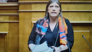 Στη Βουλή η Ζωή κατέθεσε 5 τόμους 2000 σελίδων από τα πρακτικά δίκης για Predator. Ο τ. αξιωματικός του ισραηλινού στρατο
