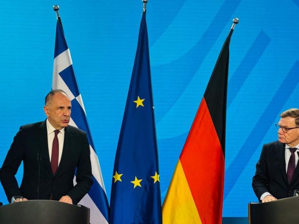&Sigma;&tau;&eta;&nu; &Alpha;&theta;ή&nu;&alpha; &omicron; &Gamma;&epsilon;&rho;&mu;&alpha;&nu;ό&sigmaf; &upsilon;&pi;&omicron;&upsilon;&rho;&gamma;ό&sigmaf; &Epsilon;&xi;&omega;&tau;&epsilon;&rho;&iota;&kappa;ώ&nu; &Gamma;&iota;ό&chi;&alpha;&nu; &Beta;ά&nu;&tau;&epsilon;&phi;&omicron;&upsilon;&lambda; &ndash; &Alpha;ύ&rho;&iota;&omicron; &eta; &sigma;&upsilon;&nu;ά&nu;&tau;&eta;&sigma;&eta; &mu;&epsilon; &Gamma;&epsilon;&rho;&alpha;&pi;&epsilon;&tau;&rho;ί&tau;&eta;