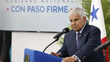 Στην Ελλάδα ο πρόεδρος του Παναμά εν μέσω ανησυχιών για την Κίνα και τη ναυτιλία