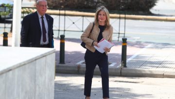 Στον Άρειο Πάγο για το νέο κόμμα η Μαρία Καρυστιανού