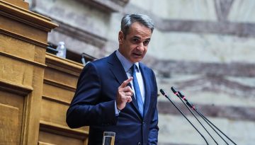 Τα 5 λεπτά των βουλευτών, τα 4 πεδία κριτικής, οι 3 στόχοι του Μητσοτάκη – Συνεδριάζει η ΚΟ της ΝΔ