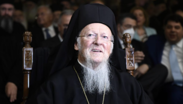Τα δώρα του Πατριάρχη και… το αυστηρό μήνυμα