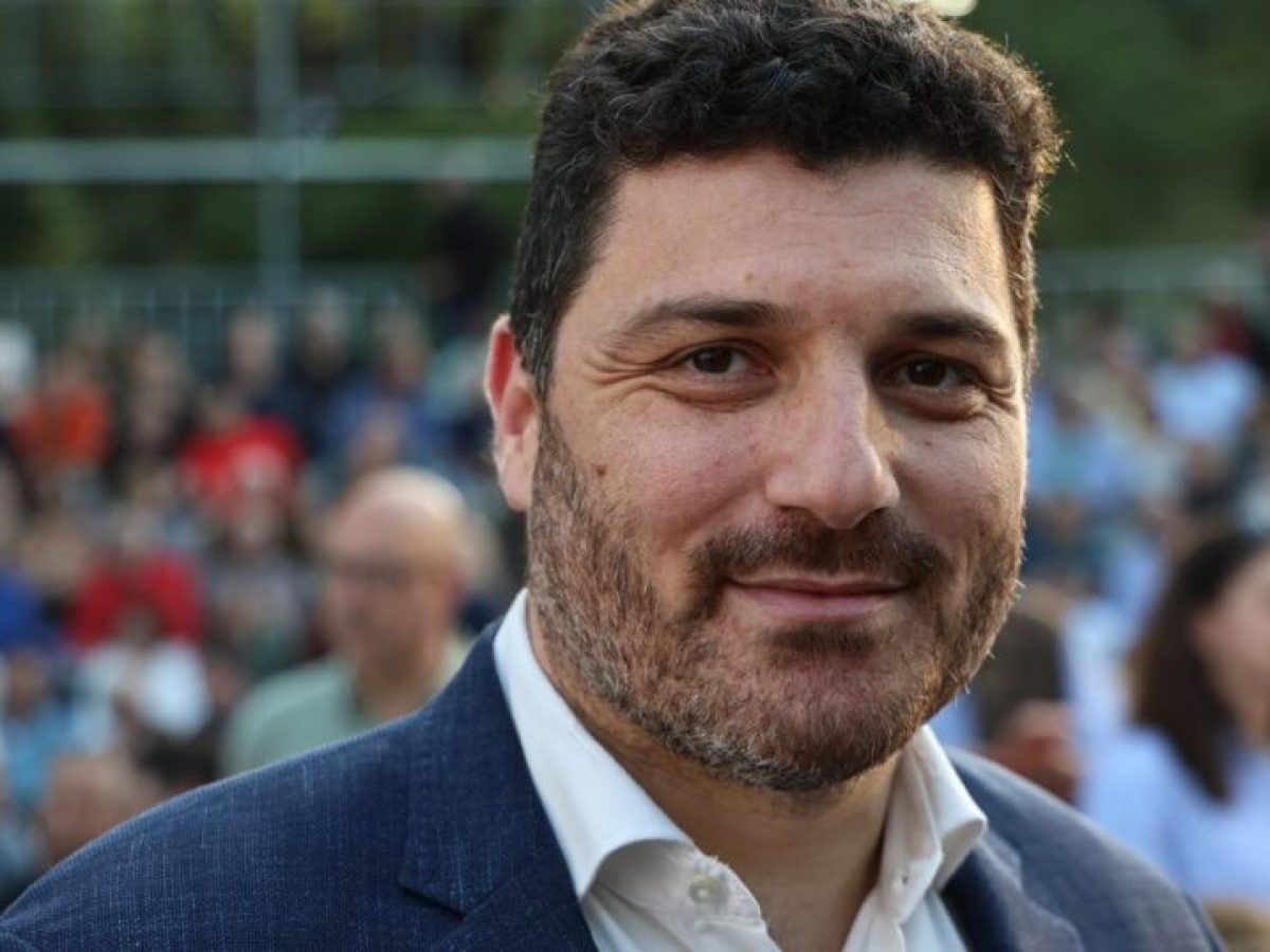Τεμπονέρας: Παραιτήθηκε από μέλος του ΣΥΡΙΖΑ και «βλέπει» το κόμμα του Τσίπρα