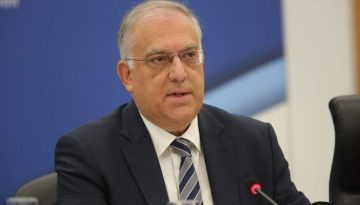 Θεοδωρικάκος: «Να μη λείψει κανείς από τη μάχη των εκλογών – Όποιος το κάνει θα έχει την ευθύνη»