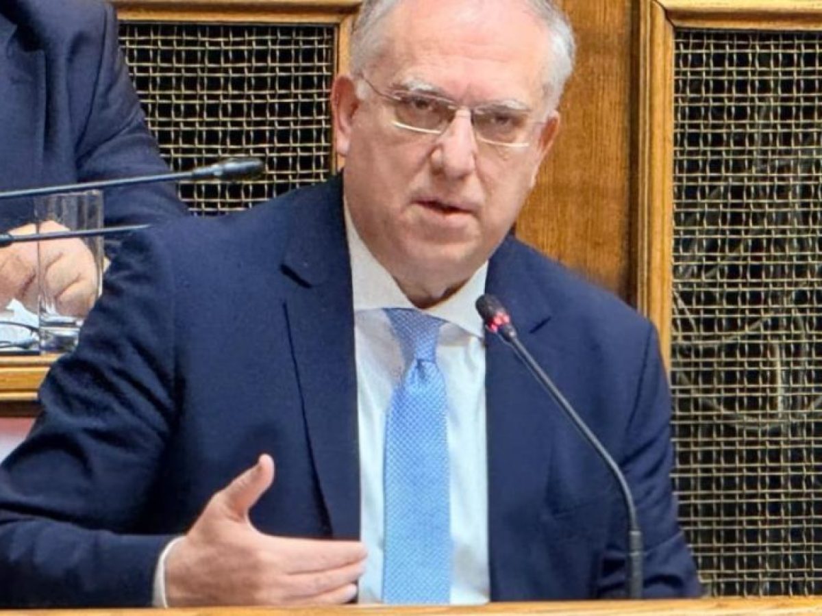 Θεοδωρικάκος προς ΠΑΣΟΚ: «Μη λέτε ψέματα, ψηφίστε το νομοσχέδιο προστασίας των καταναλωτών»