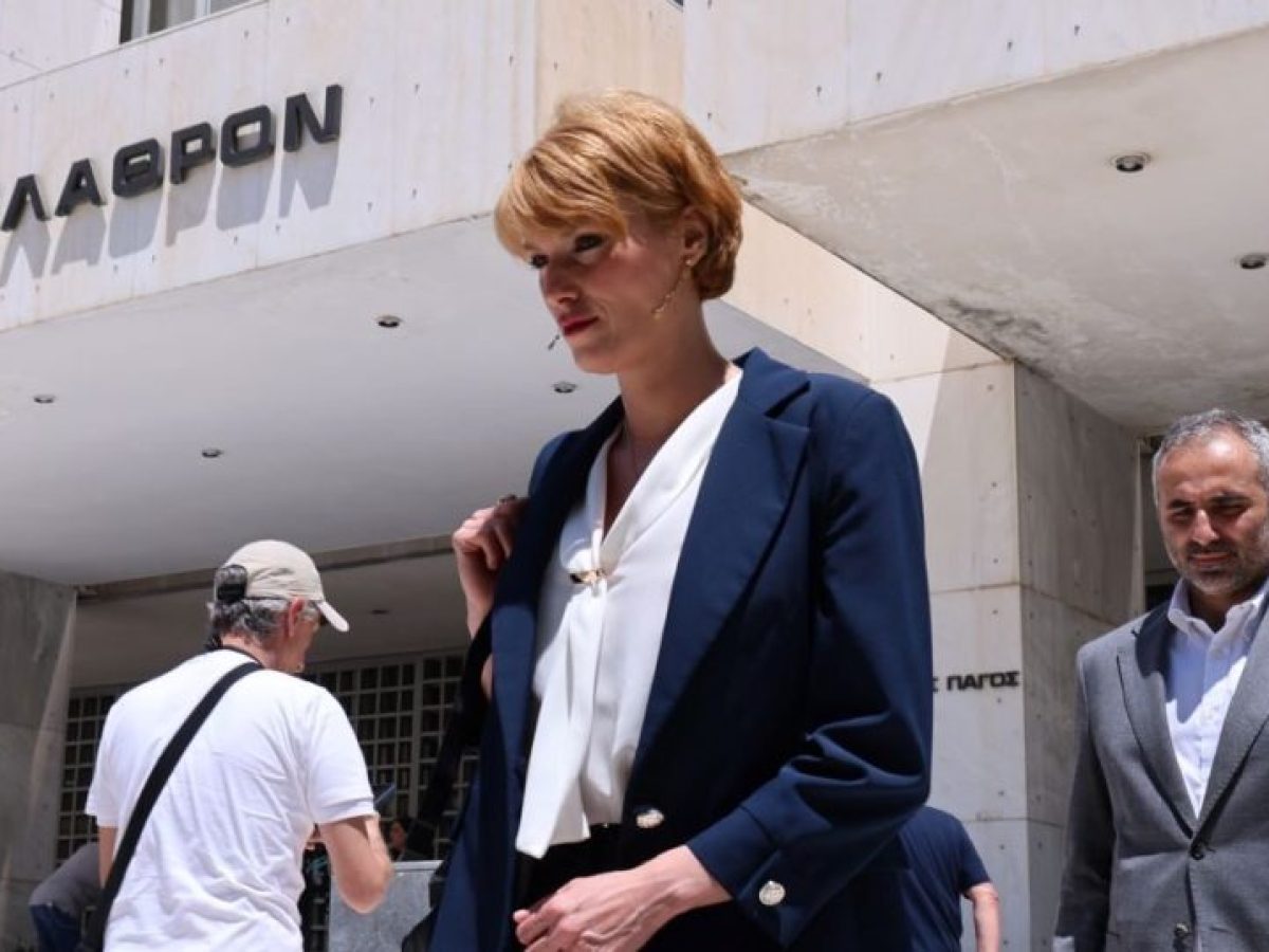 &Theta;&epsilon;ώ&nu;&eta; &Kappa;&omicron;&upsilon;&phi;&omicron;&nu;&iota;&kappa;&omicron;&lambda;ά&kappa;&omicron;&upsilon; &gamma;&iota;&alpha; &Epsilon;&Lambda;&Alpha;&Sigma;: &Tau;&alpha; &omicron;&iota;&kappa;&omicron;&nu;&omicron;&mu;&iota;&kappa;ά &mu;&alpha;&sigmaf; &epsilon;ί&nu;&alpha;&iota; &delta;&iota;&alpha;&phi;&alpha;&nu;ή, &omicron; &kappa;. &Gamma;&epsilon;&omega;&rho;&gamma;&iota;ά&delta;&eta;&sigmaf; &nu;&alpha; &mu;&alpha;&sigmaf; &phi;έ&rho;&epsilon;&iota; &tau;&omicron;&nu; &phi;ά&kappa;&epsilon;&lambda;&omicron; &gamma;&iota;&alpha; &tau;&alpha; 530 &epsilon;&kappa;&alpha;&tau;.
