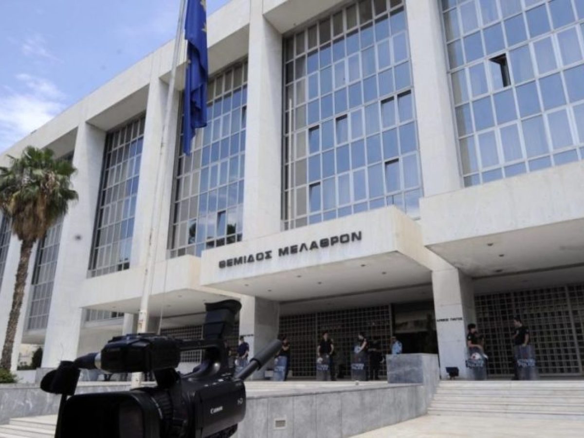 Θύελλα για τις υποκλοπές: Στο στόχαστρο ο Άρειος Πάγος και η κυβέρνηση