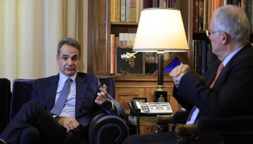 Τι θα πει ο Μητσοτάκης σε Τασούλα: Οι 4 «καυτές» πατάτες, το παρασκήνιο με Βενιζέλο, patriot