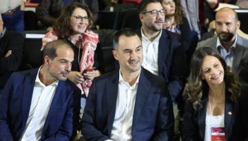Τίτλοι τέλους για τη Νέα Αριστερά: Αποχωρούν την Τρίτη Χαρίτσης, Αχτσιόγλου, Τζανακόπουλος, Ηλιόπουλος και άλλοι 3 βουλευ