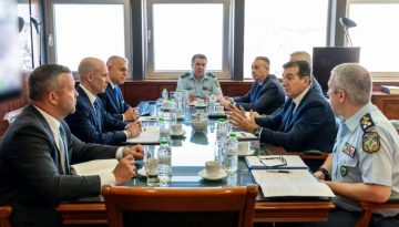 Το «μενού» της συνάντησης Χρυσοχοΐδη με τους Αμερικανούς στην Κατεχάκη