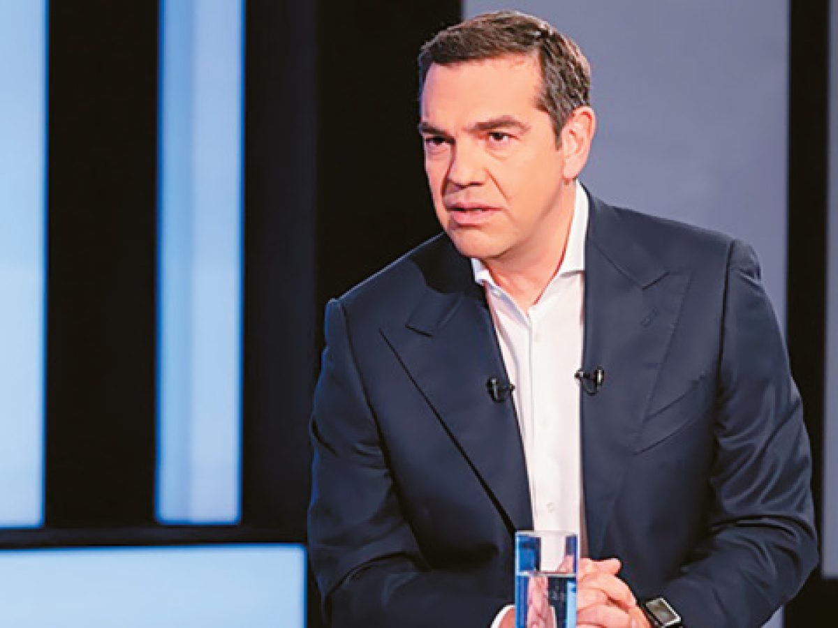 Το μήνυμα Τσίπρα στους υποψήφιους των Πανελλαδικών: «Τα όνειρά σας είναι πολύ μεγάλα για να χωρέσουν στην κόλλα»