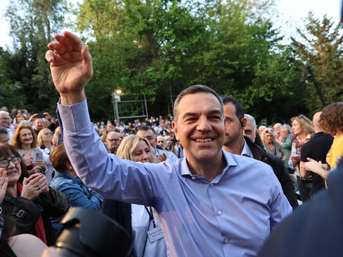 Το Θησείο, ο Τσίπρας, ο Τρότσκι και ο Α. Παπανδρέου: «Κλειδί» για το νέο κόμμα οι μετρήσεις