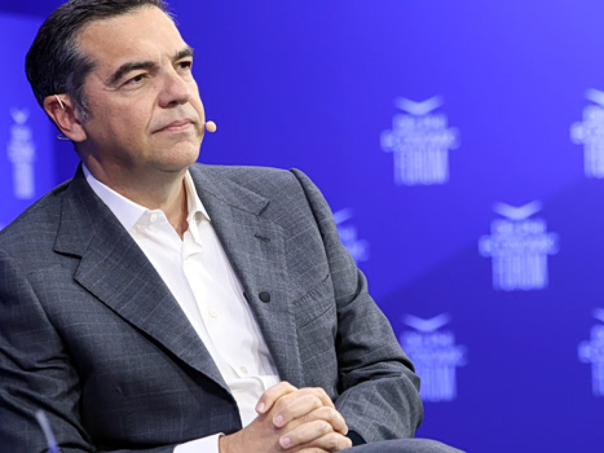 Τσίπρας για funds και πλειστηριασμούς: Κρατικά εγγυημένη ληστεία της μικρής και μεσαίας ιδιοκτησίας
