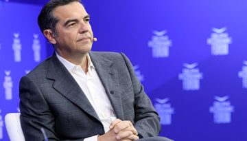 Τσίπρας για funds και πλειστηριασμούς: Κρατικά εγγυημένη ληστεία της μικρής και μεσαίας ιδιοκτησίας
