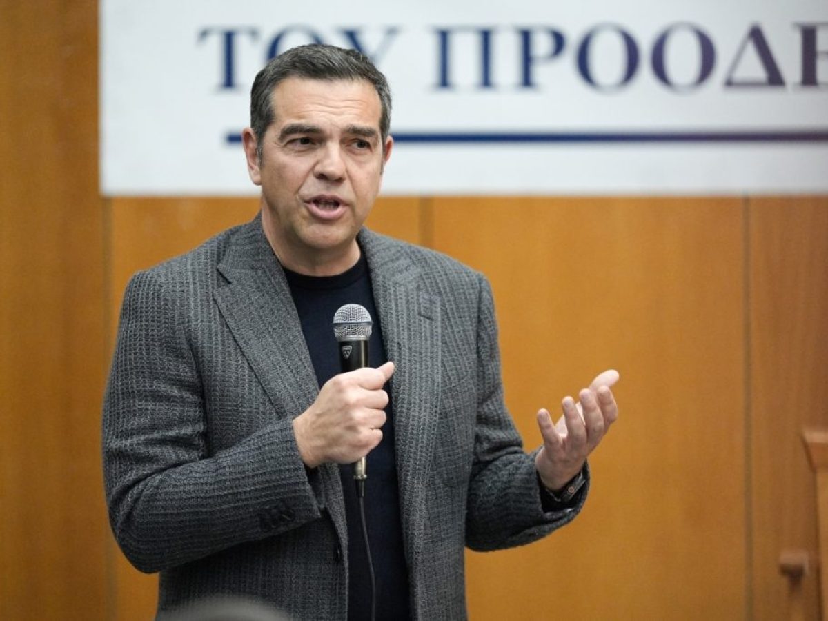 Τσίπρας: Θέσπιση ελάχιστης εγγυημένης ποσότητας ηλεκτρικής ενέργειας για όλα τα νοικοκυριά