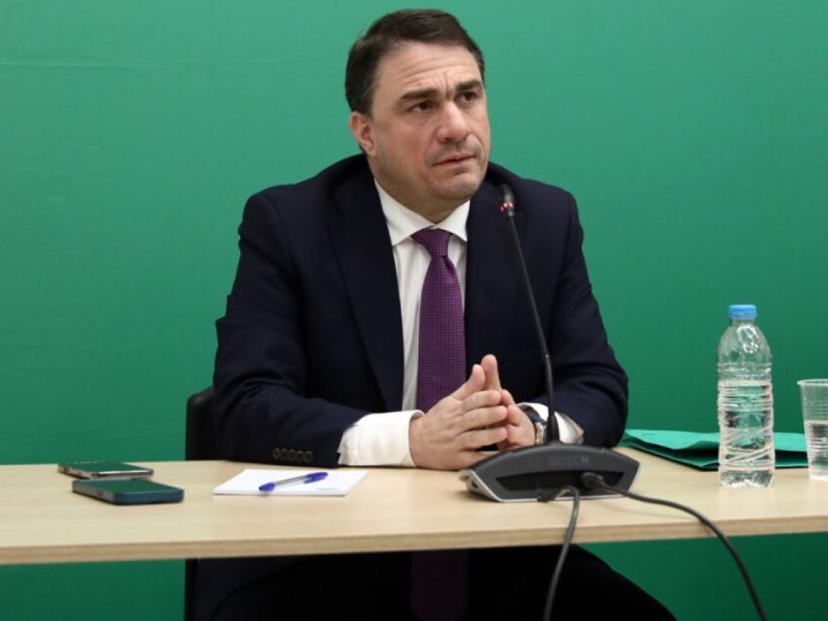 Τσουκαλάς κατά κυβέρνησης: «Στρατηγική επιλογή η ορμπανοποίηση, υπονομεύουν τη δικαιοσύνη»