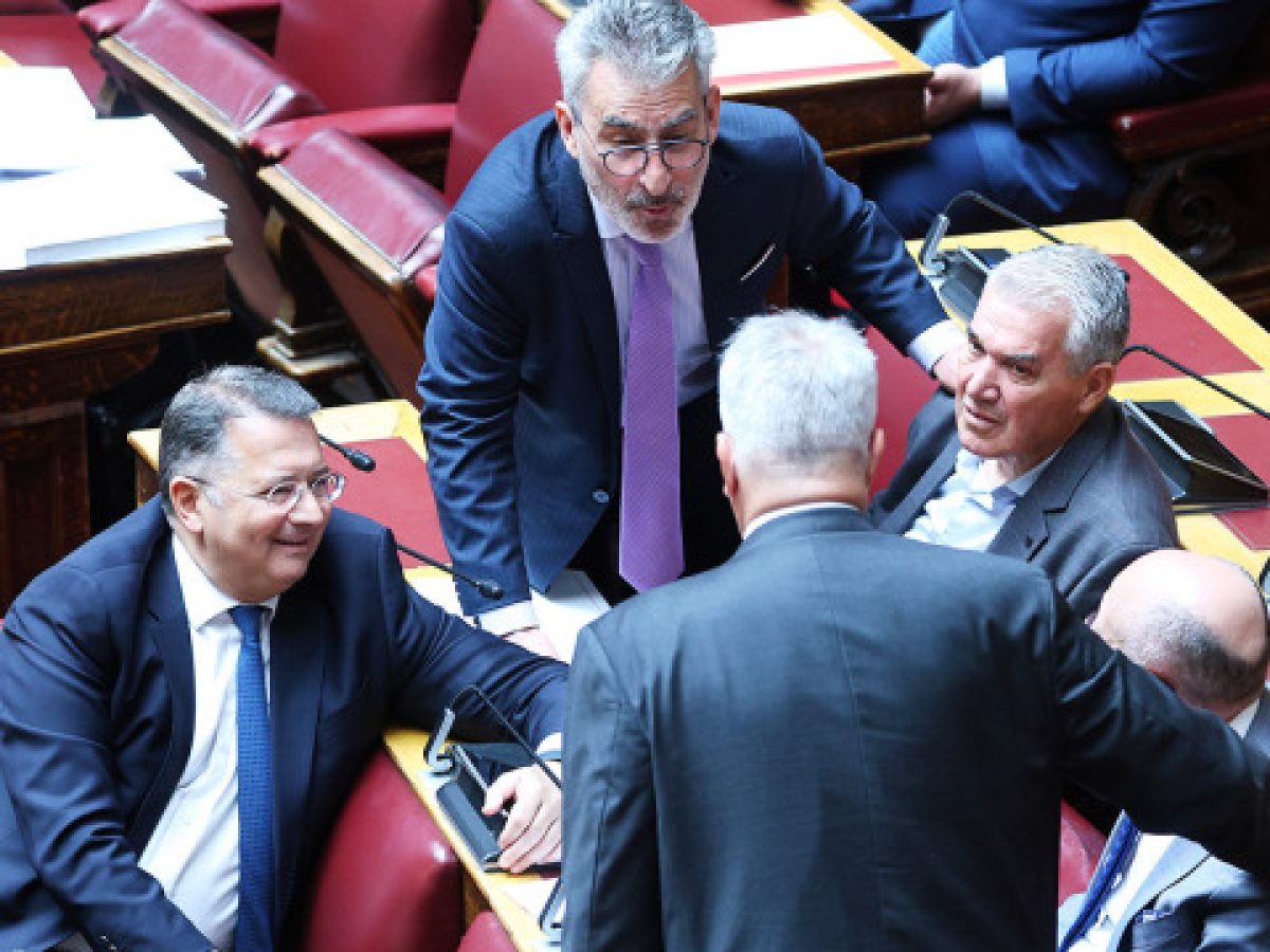Βουλή: Η συζήτηση για την Εξεταστική για τις υποκλοπές, οι διαμαρτυρίες και το Final Four που φέρνει ανατροπή