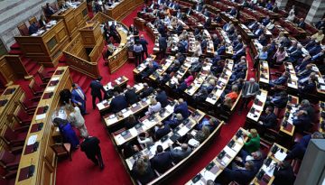 Βουλή: Ξεκινά η μάχη της εξεταστικής – Με θεσμικές ακροβασίες επιχειρεί η ΝΔ να βάλει τέλος στο σκάνδαλο των υποκλοπών