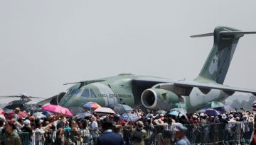 Βραζιλιάνικα τζετ στη θέση των C-130