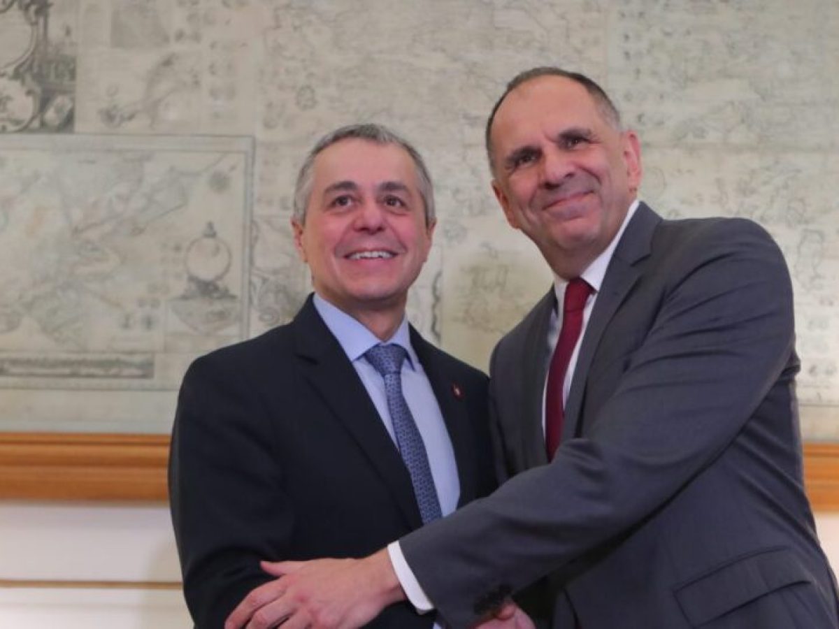 Άμυνα, επενδύσεις, Ανατολική Μεσόγειος και μεταναστευτικό στο επίκεντρο της συνάντησης Γεραπετρίτη με τον Ελβετό ομόλογό