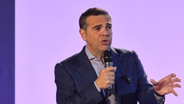 Αδειάζει η κλεψύδρα για ΣΥΡΙΖΑ και Νέα Αριστερά