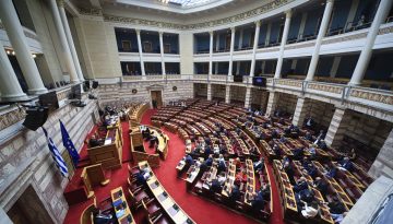 Ακροβασίες σε κλίμα ακραίας πόλωσης