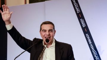 Αλέξης Τσίπρας: Νέα ανάρτηση για το κόμμα του με σύνθημα του Ανδρέα Παπανδρέου – «Στο ραντεβού με την Ιστορία, ας είμαστε