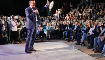 Αλέξης Τσίπρας: Θέλουμε «πρωτιά» στις εκογές – Στόχος η διακυβέρνηση