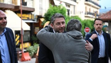 Ανδρουλάκης: «Ένας δρόμος υπάρχει για την πολιτική αλλαγή: το ΠΑΣΟΚ να νικήσει τη Ν.Δ.»