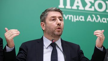 Ανδρουλάκης για Δημητριάδη: Ο «εθνικός ωτακουστής» κάνει μαθήματα υψηλής πολιτικής, αντί να λογοδοτήσει