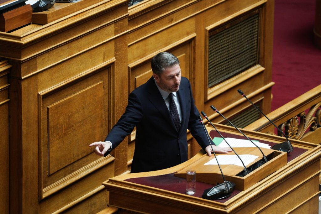 Αndroulakis-gia-katigories-Άdoni-o