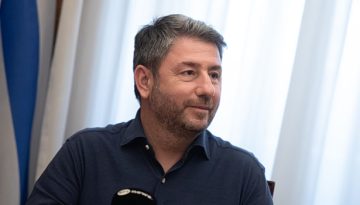 Ανδρουλάκης: Είναι ψεύτες, δεν ανέχομαι να μου κουνάνε το δάχτυλο για ηθική αυτοί που εμπλέκονται σε δικογραφίες