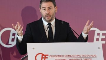 Ανδρουλάκης: Υπάρχει άλλος δρόμος, που μπορεί να κάνει την Ελλάδα πιο ανθεκτική και πιο δίκαιη