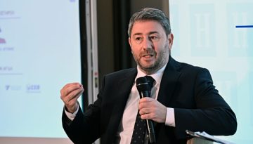 Ανδρουλάκης: Ο Μητσοτάκης να εξηγήσει γιατί έρχονται συνεχώς δικογραφίες στη Βουλή από την Ευρωπαϊκή Εισαγγελία
