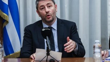 Ανδρουλάκης στο TikTok για το ιδιωτικό χρέος: «Η αδικία κατά των δανειοληπτών, σταματά εδώ»