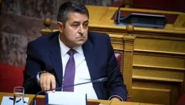 Αποκλειστικό:“Ξύπνησε” ο υφυπουργός Γιώργος Μυλωνάκης – Αναγνώρισε τον πρωθυπουργό που τον επισκέφτηκε στην εντατική