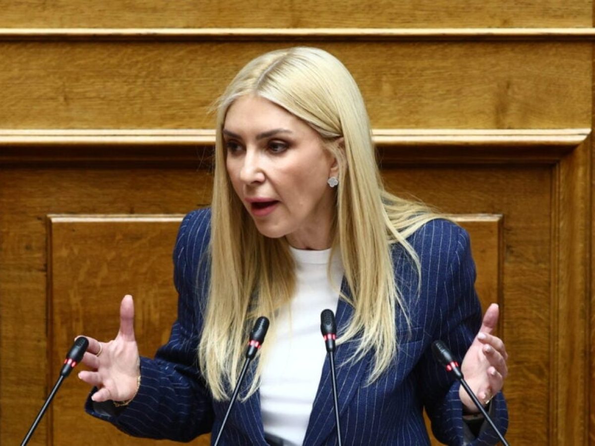 Αραμπατζή στη Βουλή: Δεν υπάρχει ούτε μια πράξη μου που να συνιστά αδίκημα