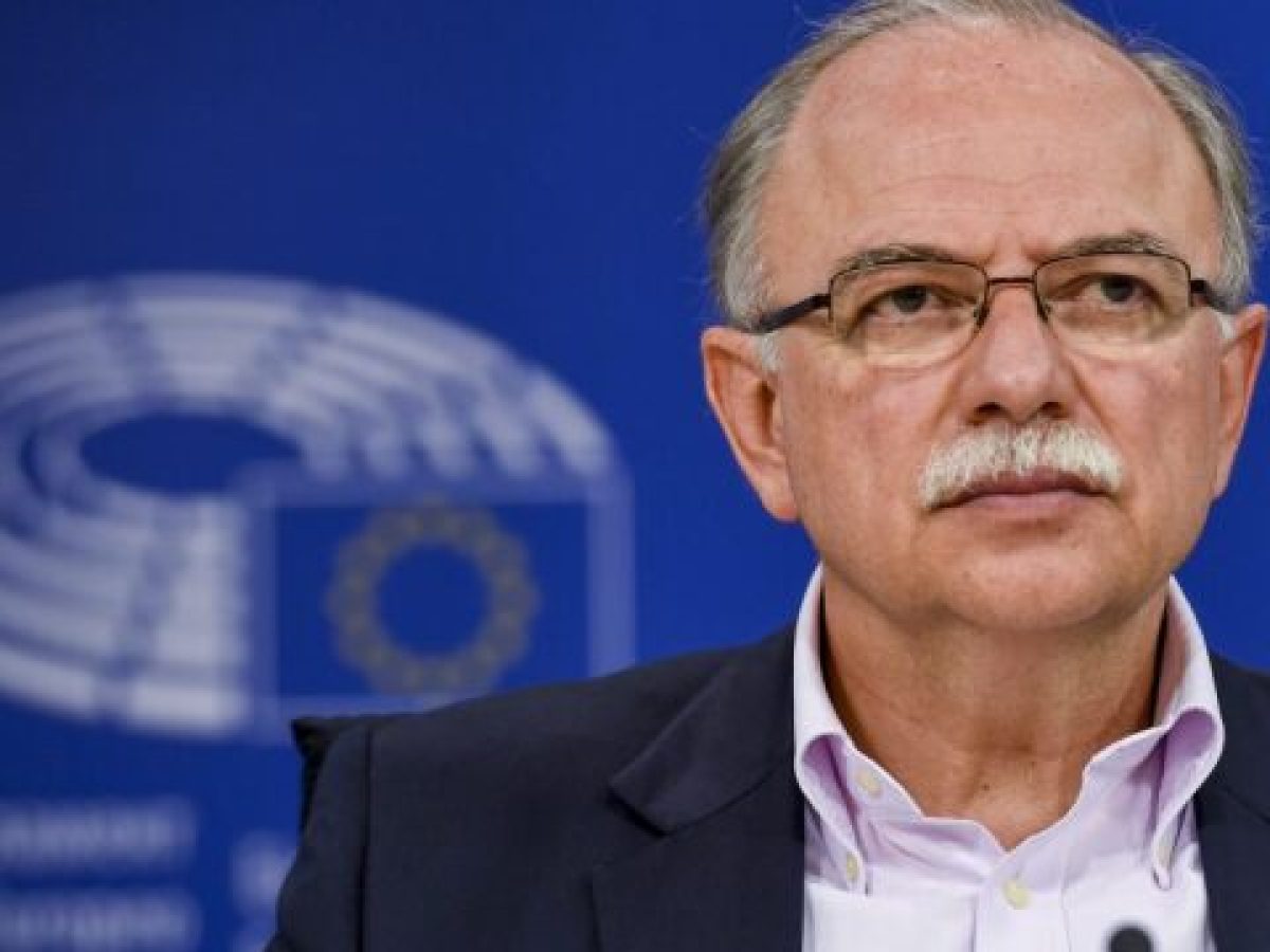 “Αγάπα με να σ’ αγαπώ”: Ο Παπαδημούλης το ‘ριξε στις μαντινάδες για τις εξελίξεις στην Αριστερά