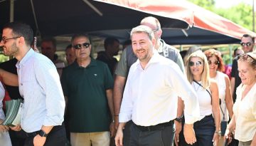 Ανδρουλάκης:  Επίκαιρη ερώτηση στη Βουλή για την ακρίβεια που «γεμίζει τα ταμεία του κράτους»