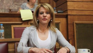 Η Θεοδώρα Τζάκρη παραιτήθηκε από τους Δημοκράτες: Σε όλα υπάρχει ένα όριο, ο Κασσελάκης νομιμοποιεί μία προφανή δεξιά απόκλιση | Lykavitos.gr