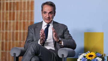 Μητσοτάκης: Εννέα στις 10 δεσμεύσεις μας έγιναν πράξη ή υλοποιούνται