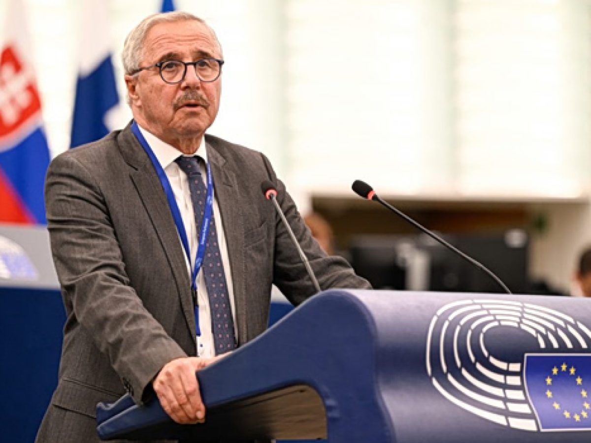 Μανιάτης προς Κομισιόν: Πού κατέληξαν πάνω από 300 εκατ. δημόσιου χρήματος για τα ΕΛΤΑ; | in.gr