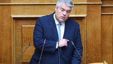 «Αντάρτικο» Χρυσομάλλη στη Βουλή για τον Κώδικα Τοπικής Αυτοδιοίκησης