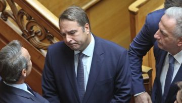 Αντάρτικο… γιαλαντζί