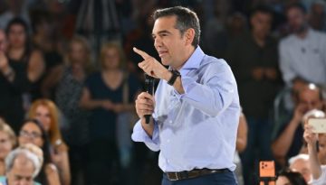 Έβλεπαν… Τσίπρα στη συνεδρίαση της ΠΓ του ΣΥΡΙΖΑ