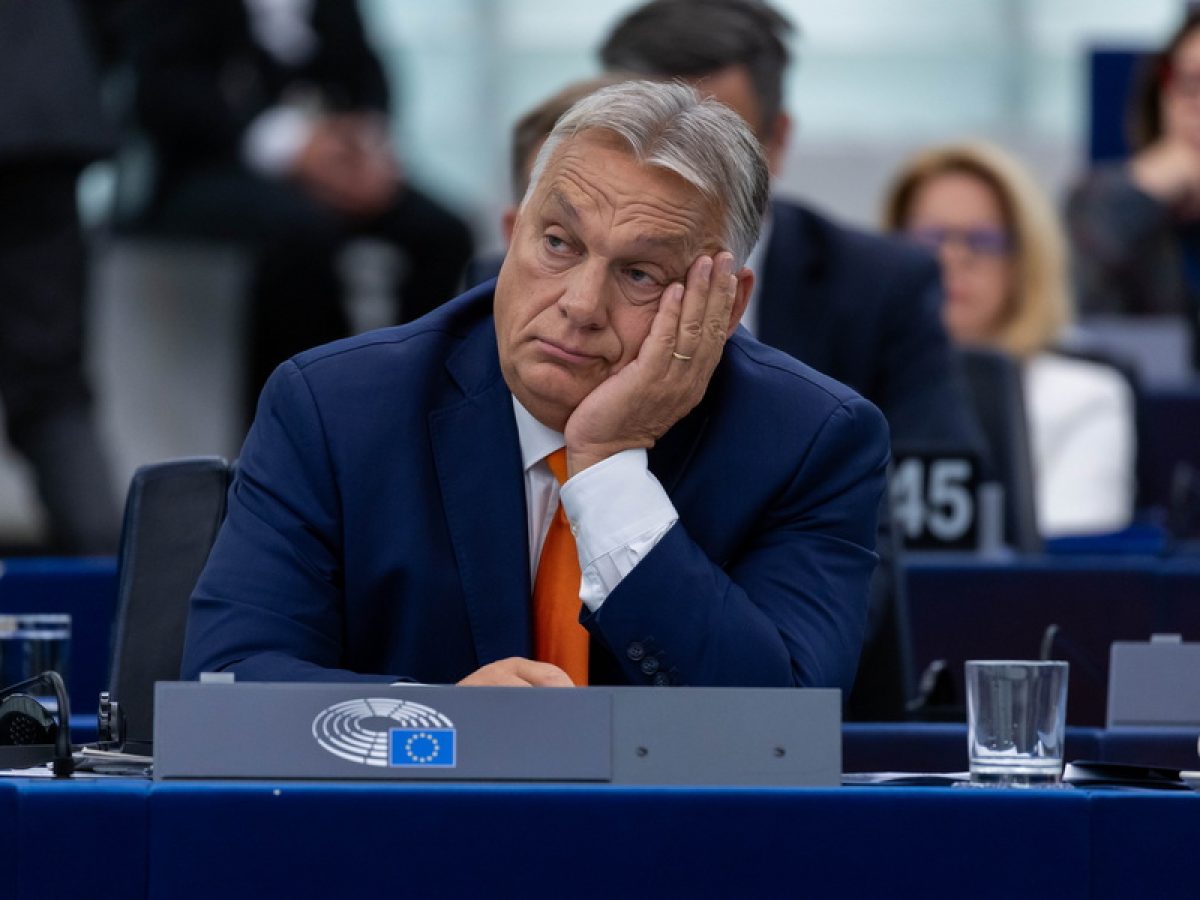EL – Πανηγυρίζει ο Πιερρακάκης μετά τη φυγή Όρμπαν: «Αέρας αλλαγής πνέει στην Ουγγαρία»