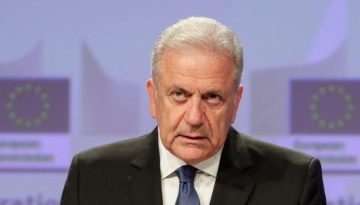 Ο Δημήτρης Αβραμοπουλος ζητά την ακύρωση του ευρωπαϊκού εντάλματος σύλληψης 