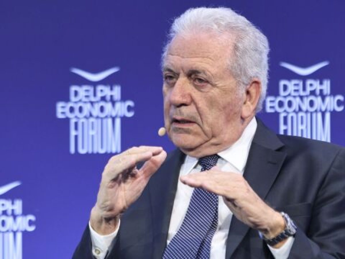 Αβραμόπουλος για ευρωπαϊκό ένταλμα σύλληψης σχετικά με την υπόθεση Qatargate: “Δεν υπήρξε καμία εμπλοκή μου, άμεση ή έμμεση, σε οτιδήποτε επιλήψιμο – Δεν θα κάνω χρήση της ασυλίας μου”