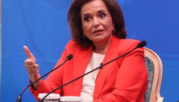 Μπακογιάννη: Η συνταγματική αναθεώρηση χρειάζεται ουσιαστική συνεισφορά και όχι «επαναστατική γυμναστική»